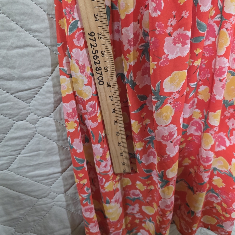 Sienna Sky Orange Size XS
 Floral Short Sleeve Dress midi
Lightweight fabric - Picture 9 of 11